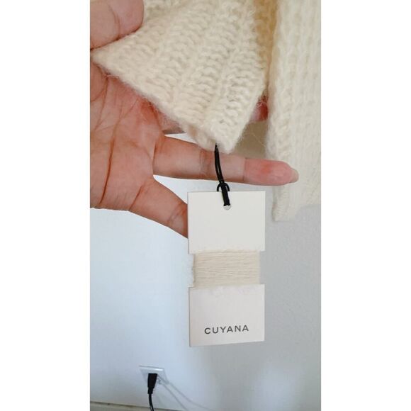 Cuyana Alpaca Wool Turtleneck Sweater Ecru Large - Picture 9 of 9